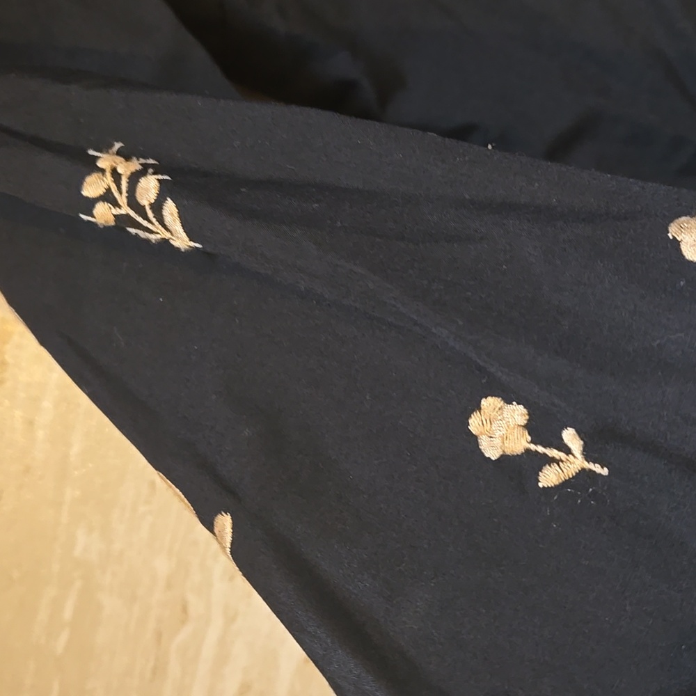 Anthropologie Stylish Embroidered Black Blouse - Picture 4 of 9
